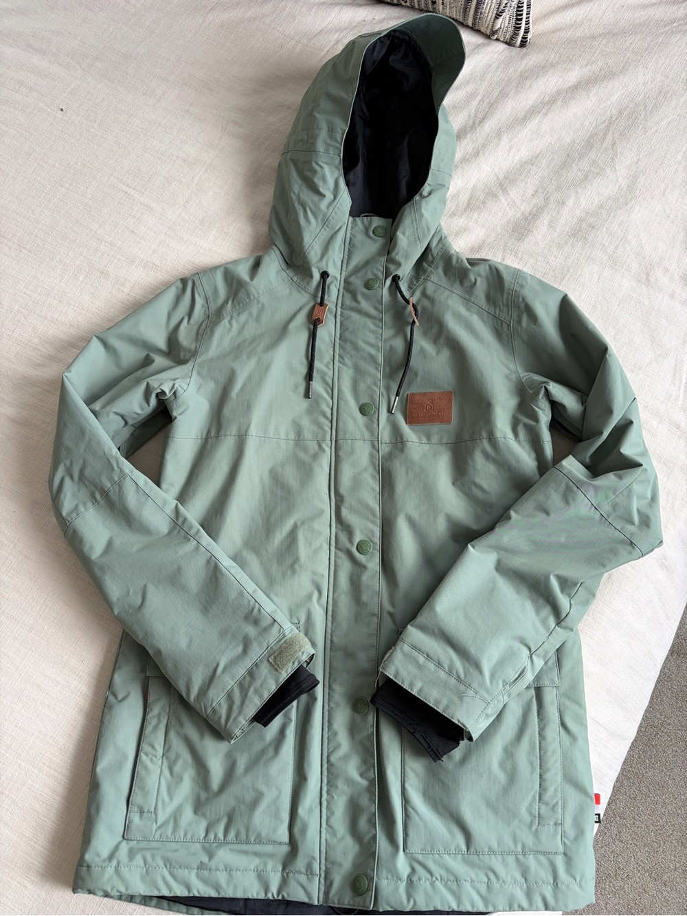 Women’s DC Sage Green Snowboard jacket
